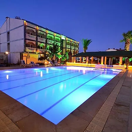 Cunda Basel فندق 5*