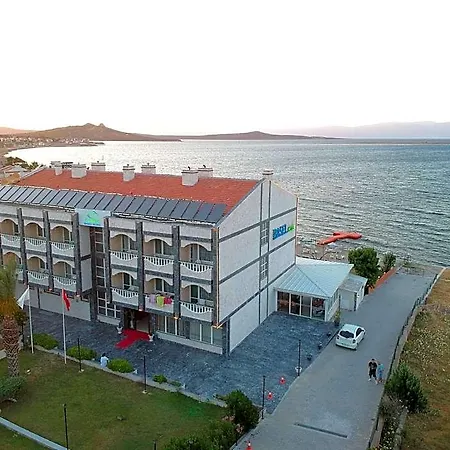 Cunda Basel فندق 5*