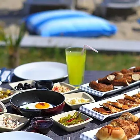 Cunda Basel فندق Ayvalı
