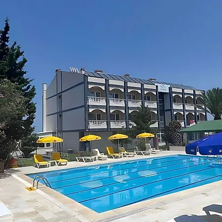 Cunda Basel Szálloda 5*
